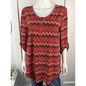 Beautiful Women’s Top Size M